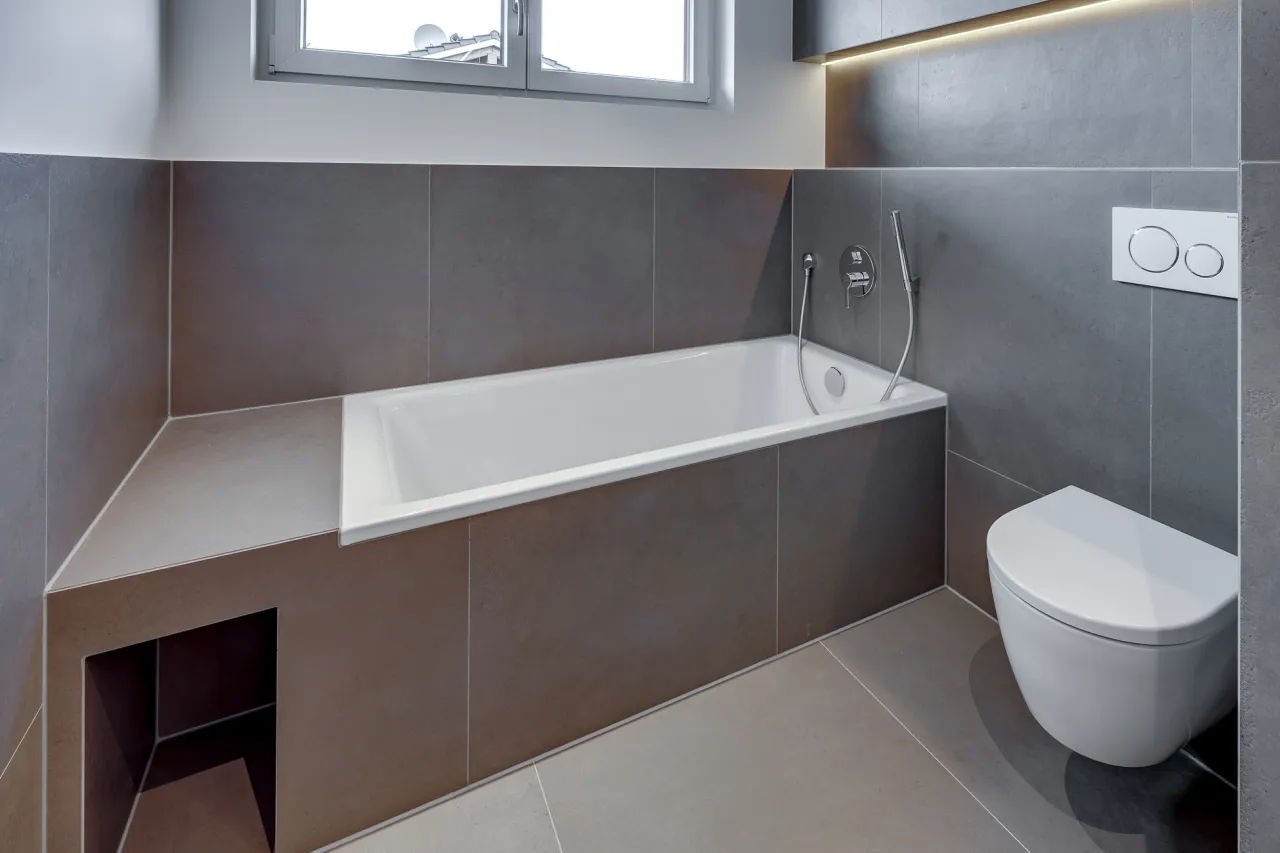 FORSTERN Attraktives Mehrfamilienhaus mit drei Wohnungen sowie einer großzügigen Maisonettewohnung Bild 10