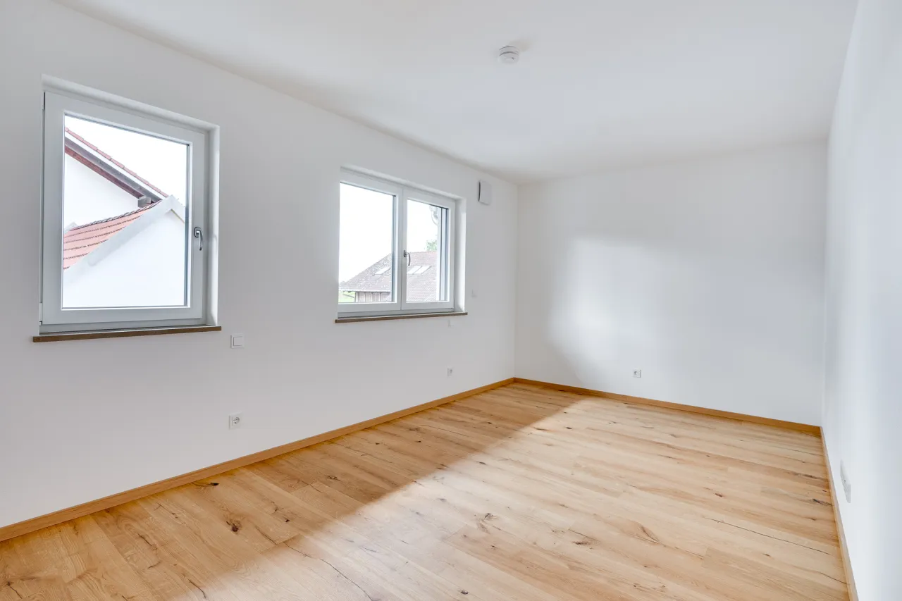 FORSTERN Attraktives Mehrfamilienhaus mit drei Wohnungen sowie einer großzügigen Maisonettewohnung Bild 12