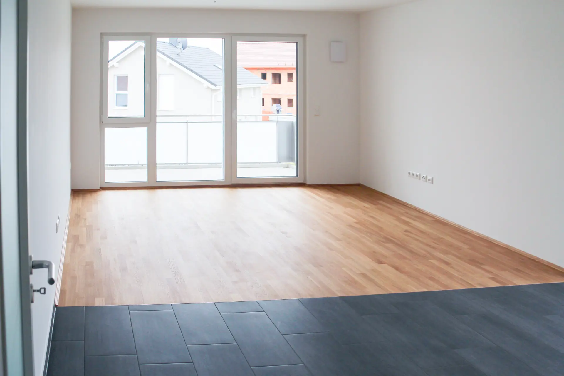 FORSTERN Mehrfamilienhaus mit 8 Wohneinheiten und Tiefgarage Bild 5